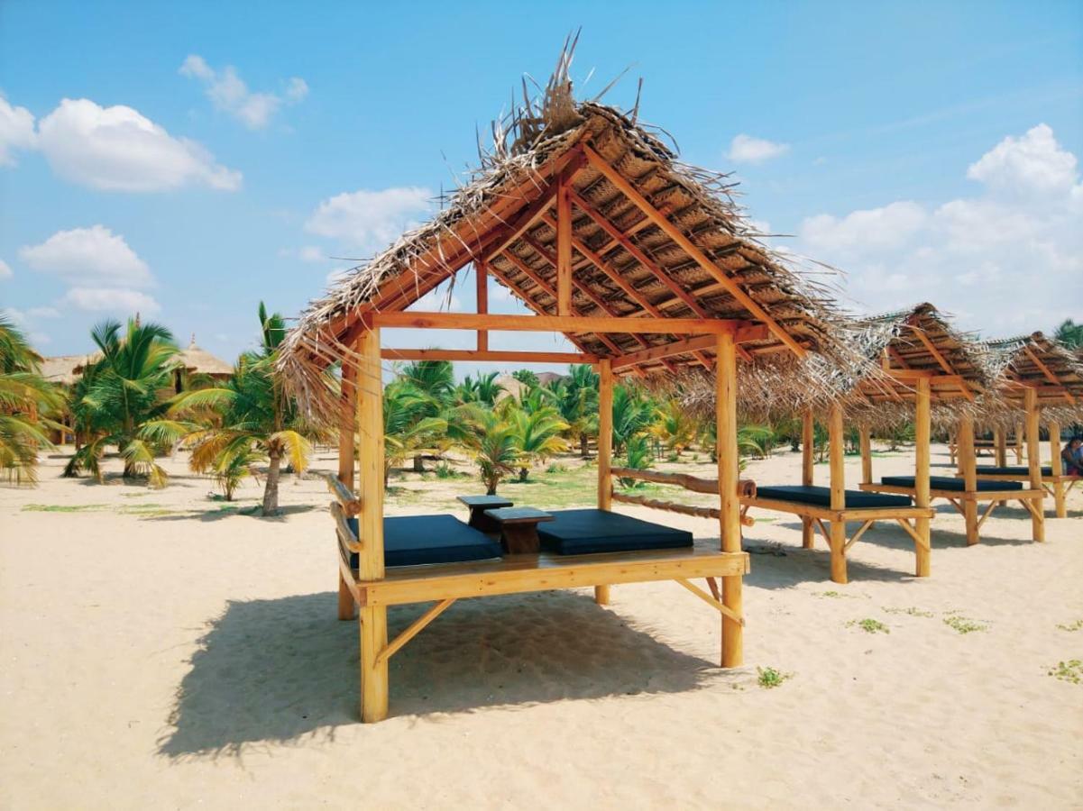 Whisky Point Resort Vịnh Arugam Ngoại thất bức ảnh